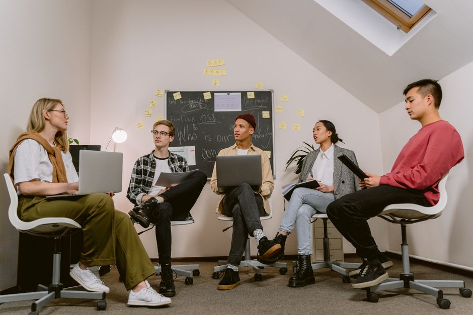 Lernumgebung für Programmierung und UX/UI Design