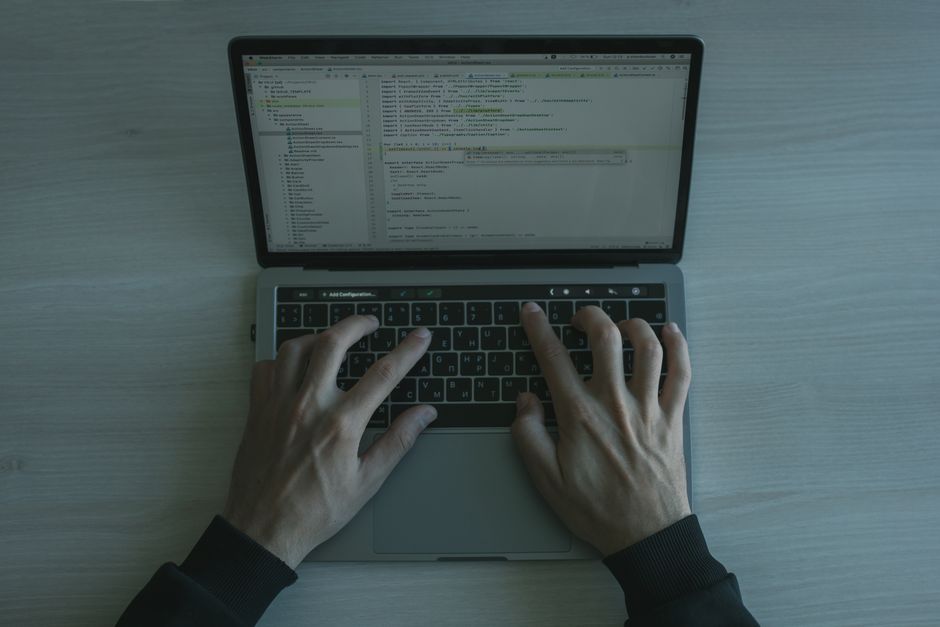 Lernmaterialien und gemeinsame Projektarbeit bei Morxelavinqzr